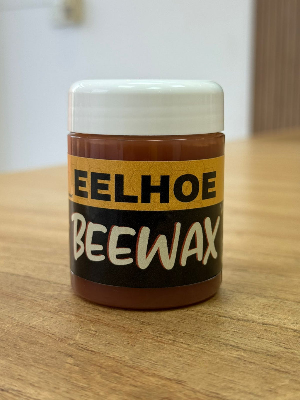 Lustrador de Muebles y Cera Premium BeeWax 100g.