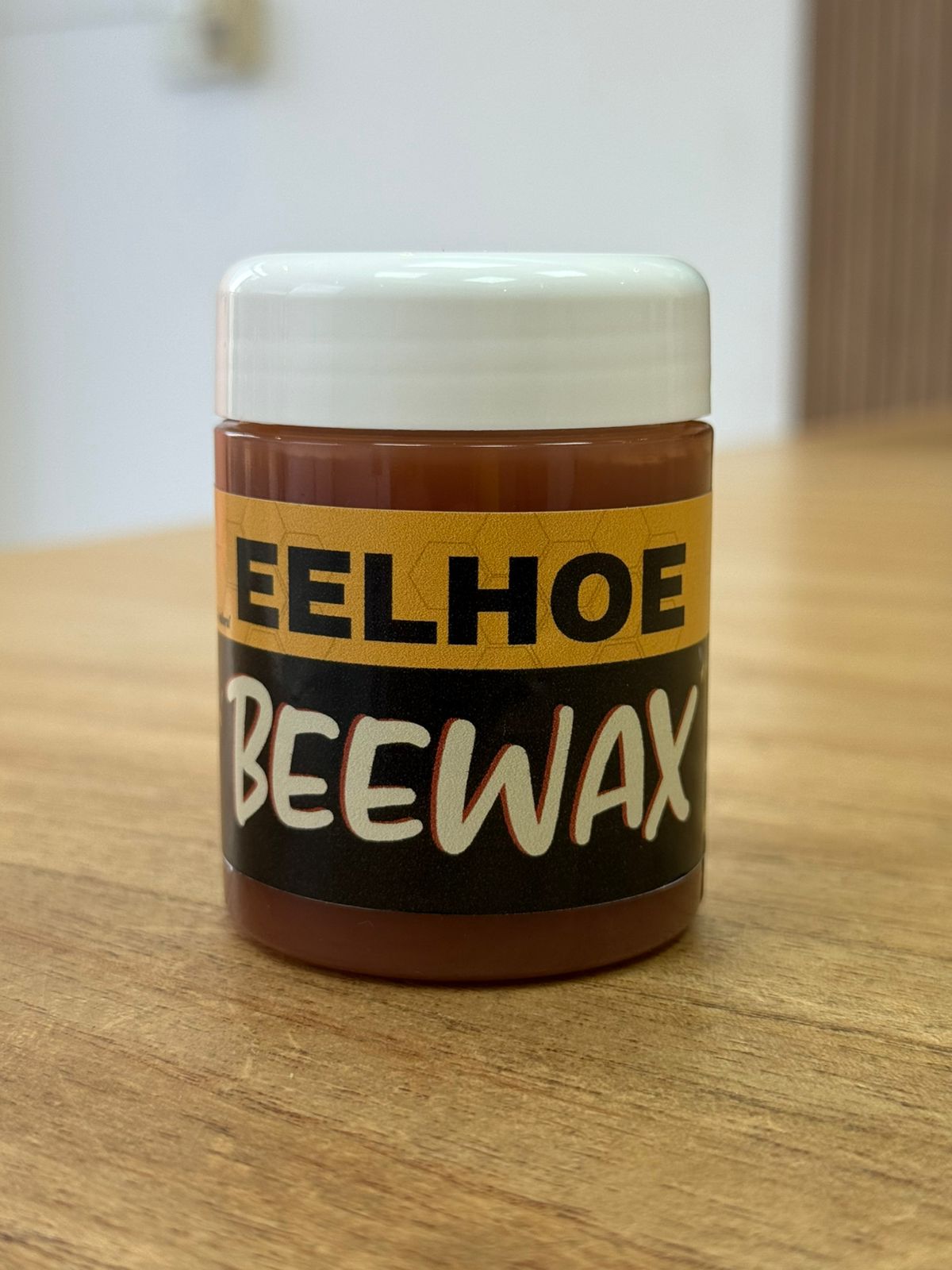 Lustrador de Muebles y Cera Premium BeeWax 100g.
